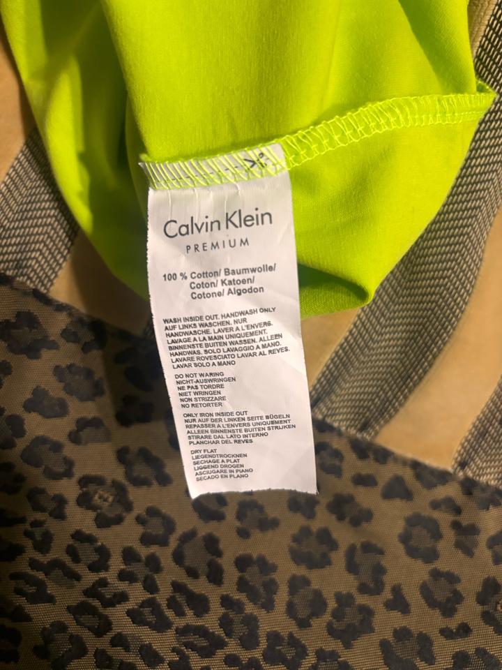 футболка calvin klein