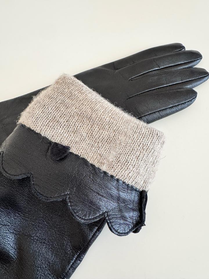 Кожаные перчатки женские