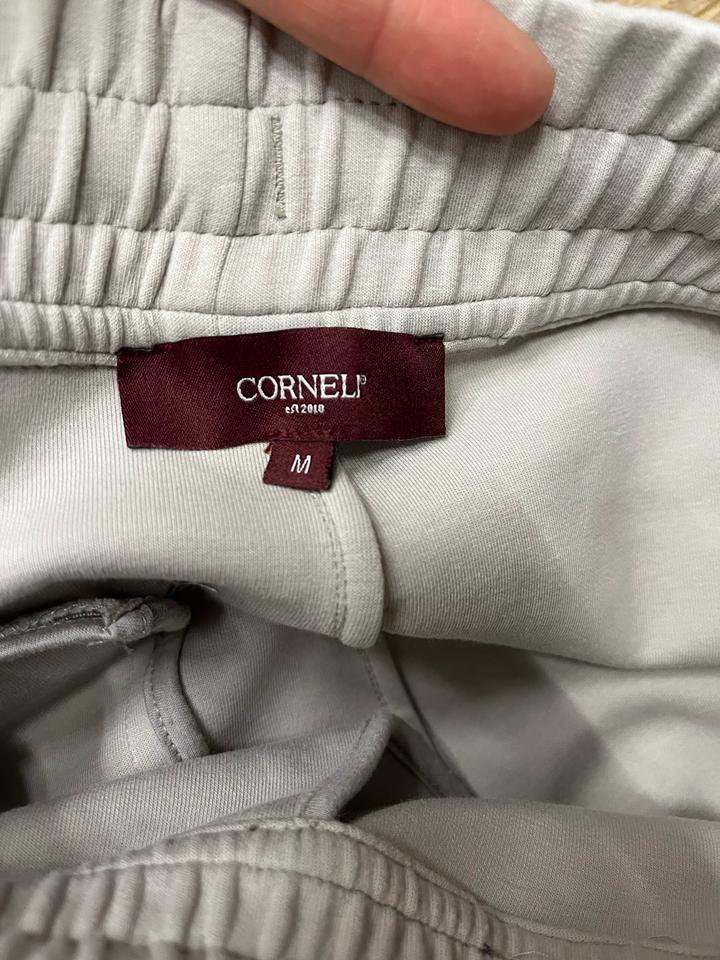 Брючный костюм