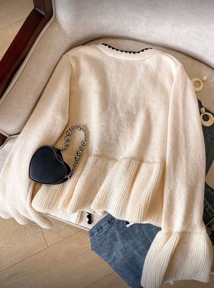 Кардиган на шнуровке в французском стиле