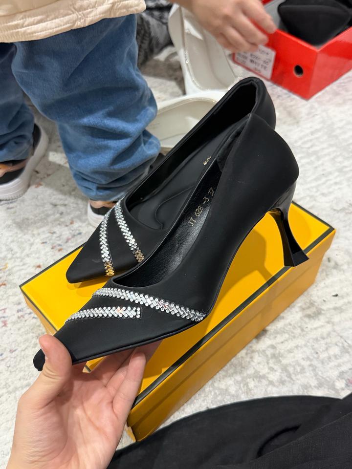 Туфли каблук новый