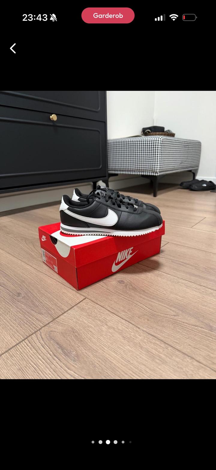 Nike Cortez