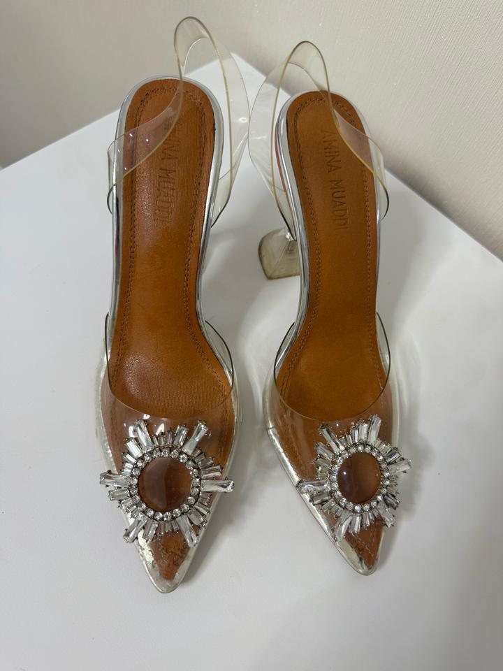 Туфли-слингбэки Amina Muaddi Begum из прозрачного ПВХ с кристаллами