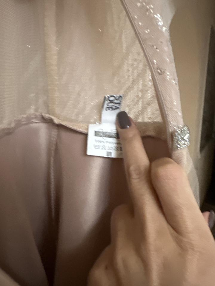 Вечернее нежное платье