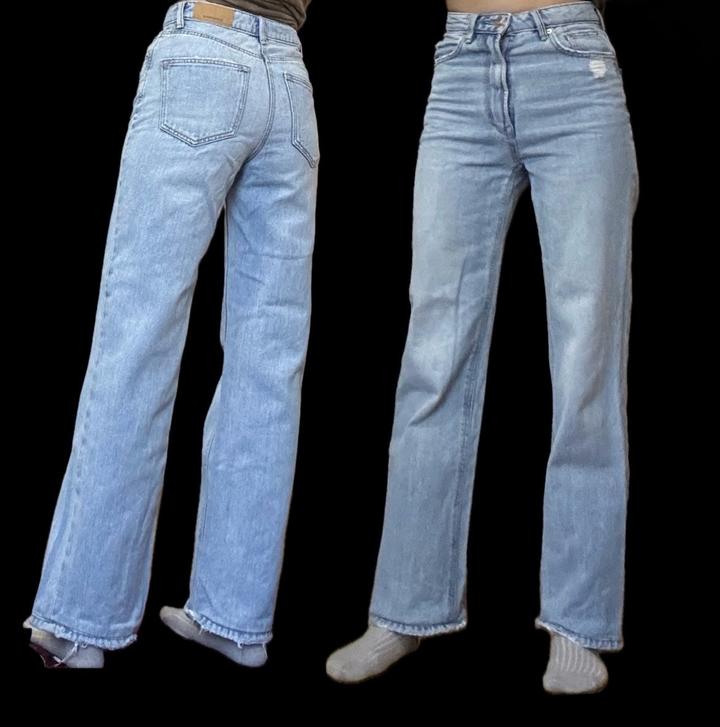 Джинсы Stradivarius