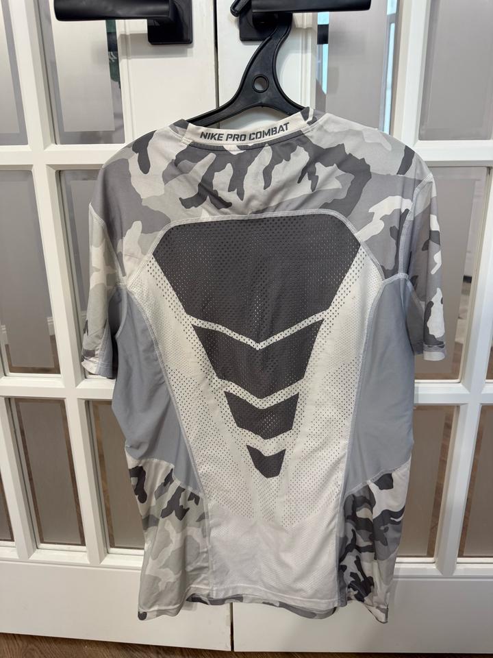 Nike Pro Hypercool, компрессионная (Fitted)