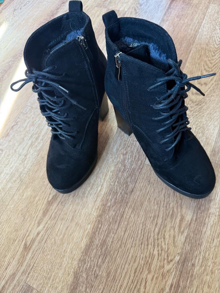 Зимние ботильоны