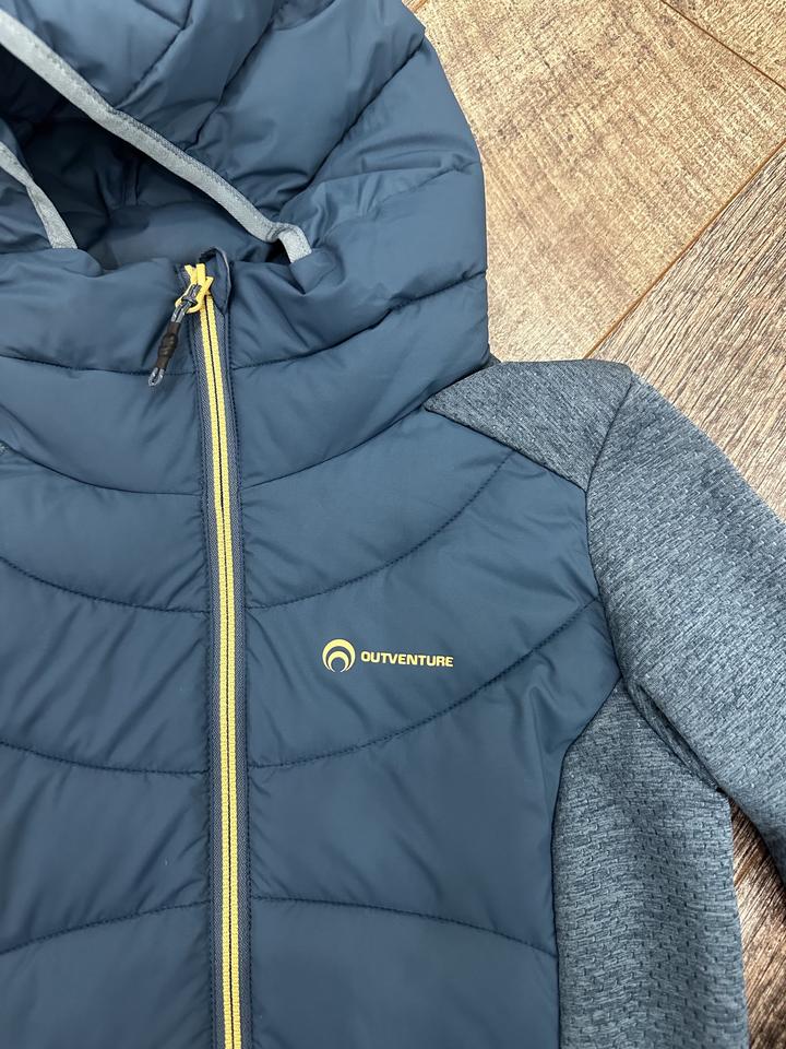 Спортивная куртка