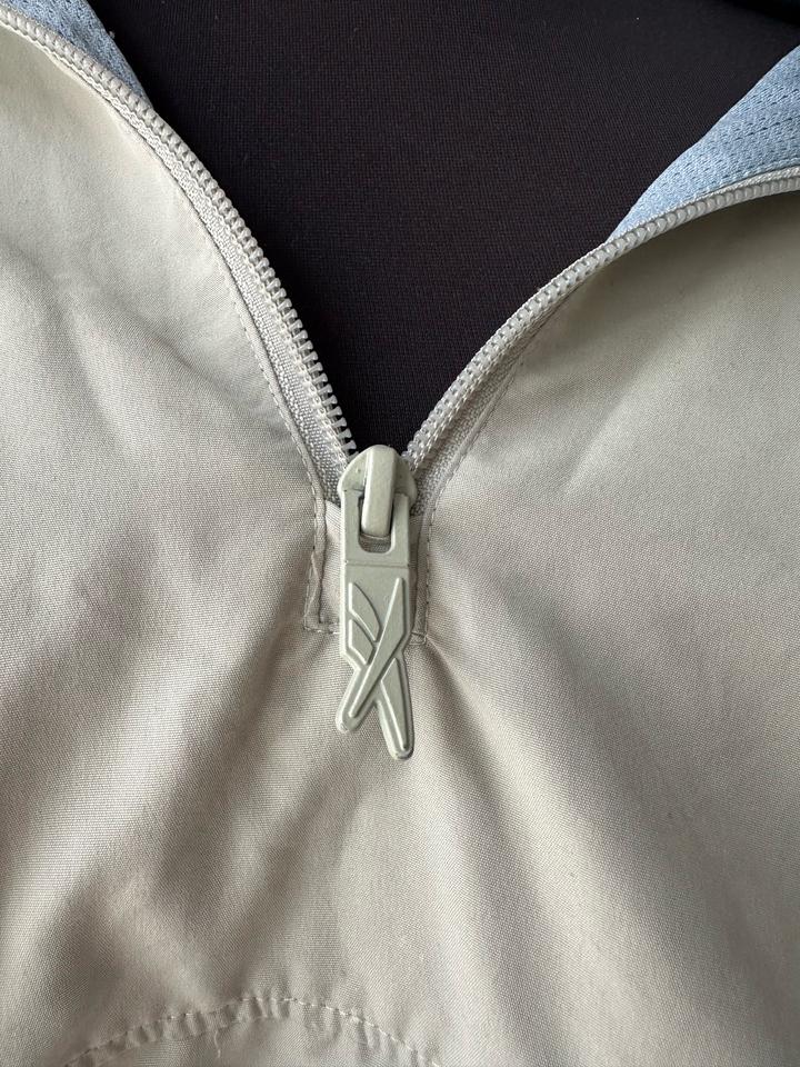 Анорак (ветровка) Reebok