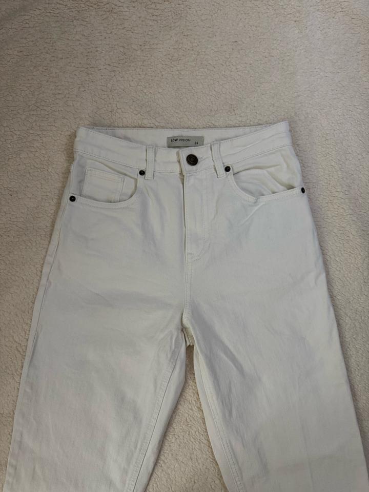белые джинсы lc waikiki