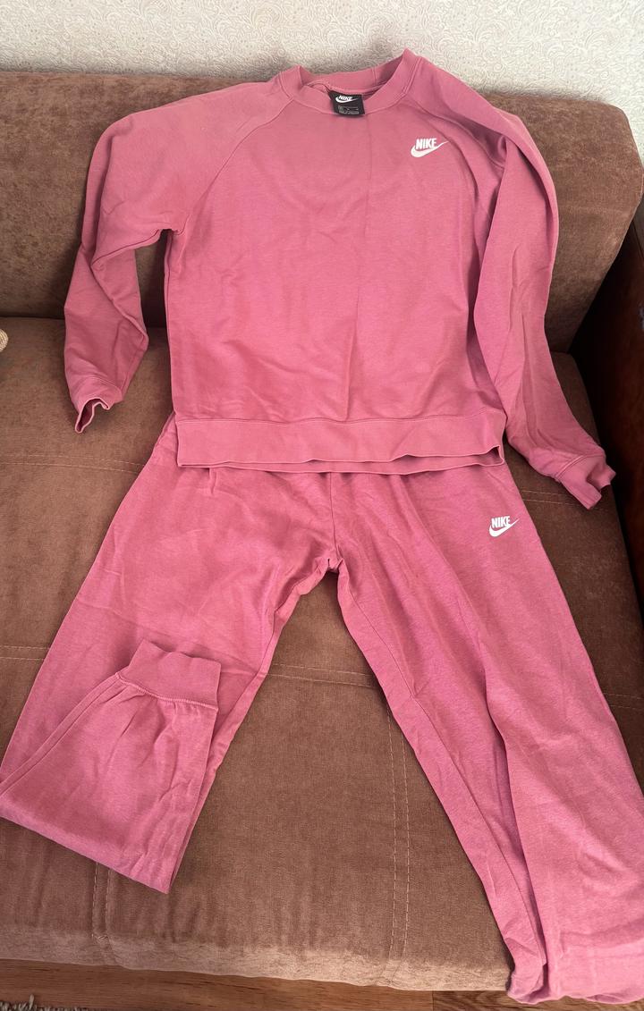 Костюм NIKE