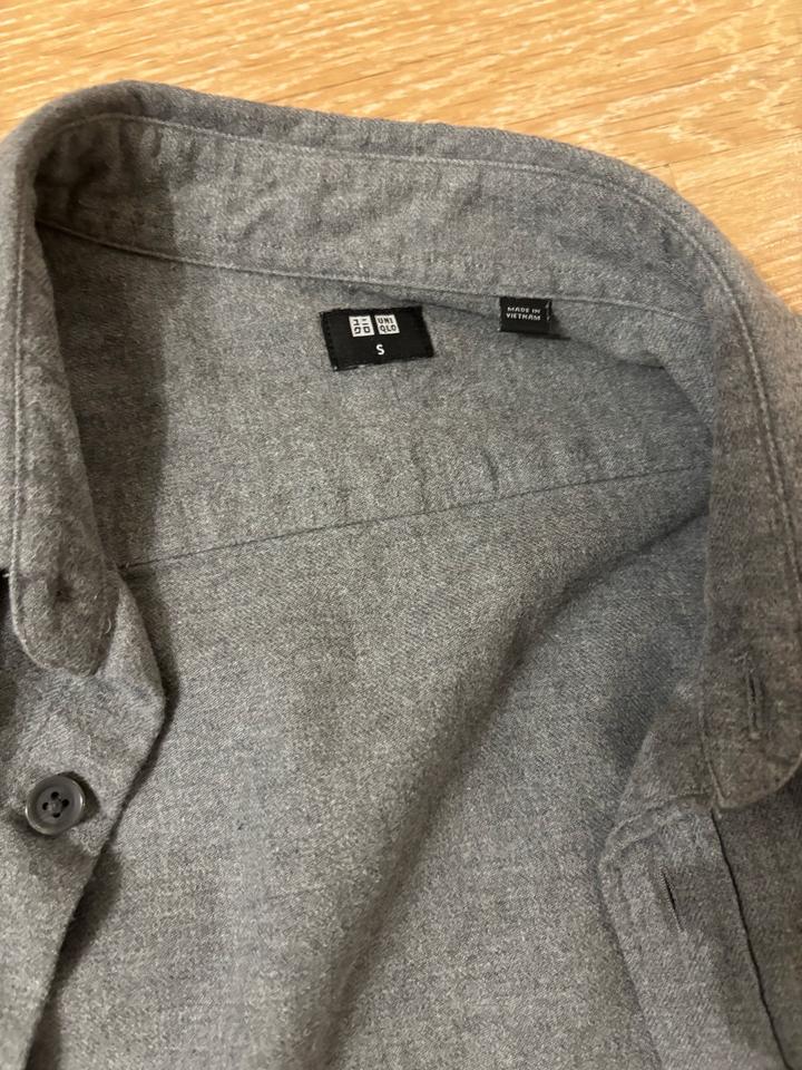 Uniqlo рубашка