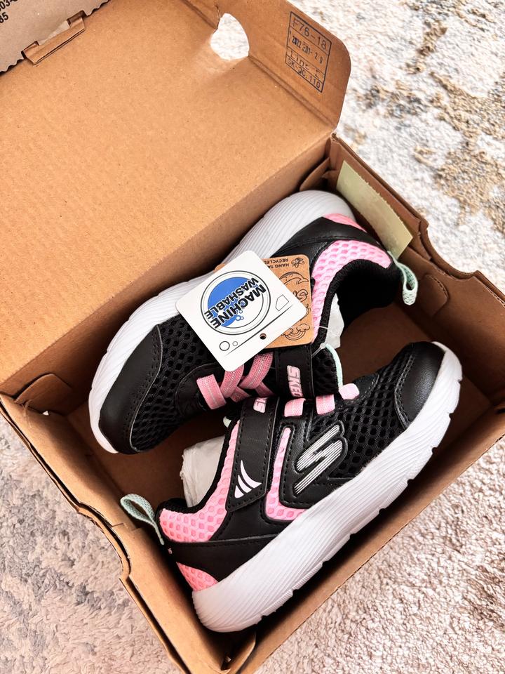 Новые Детские кроссовки Skechers