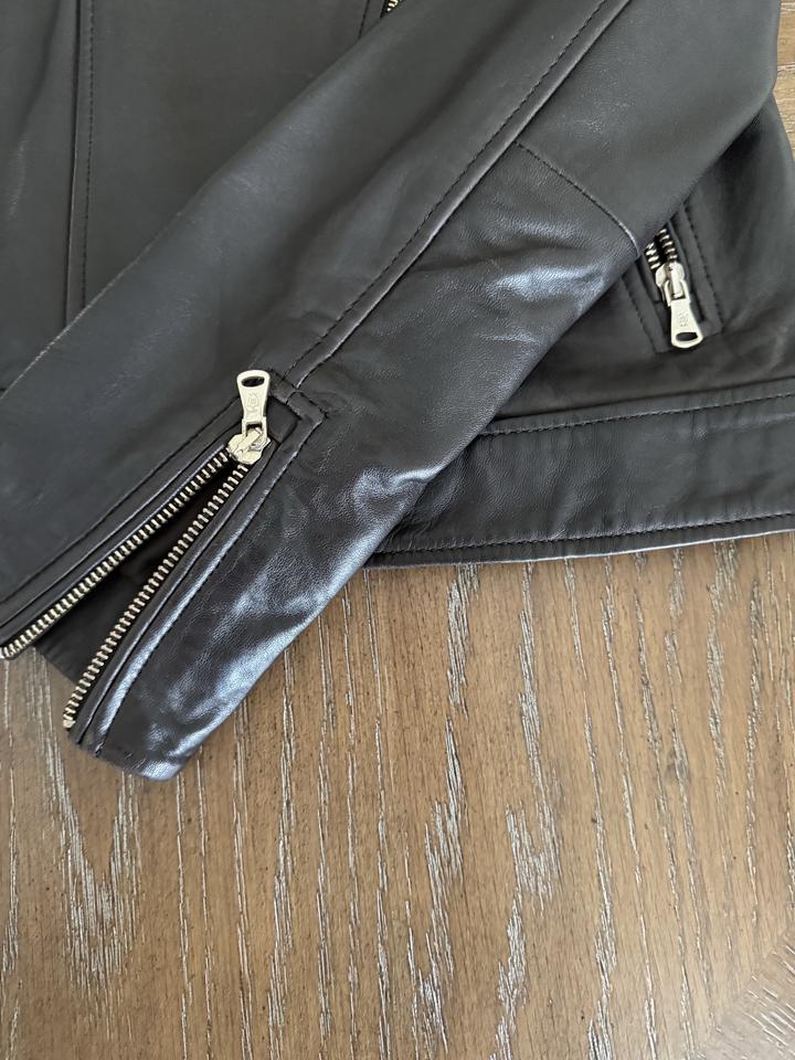 Massimo Dutti кожаная куртка