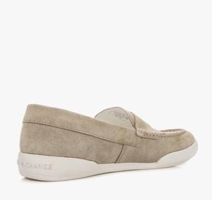 A|X Armani Exchange новые 39-40 ( 25см )