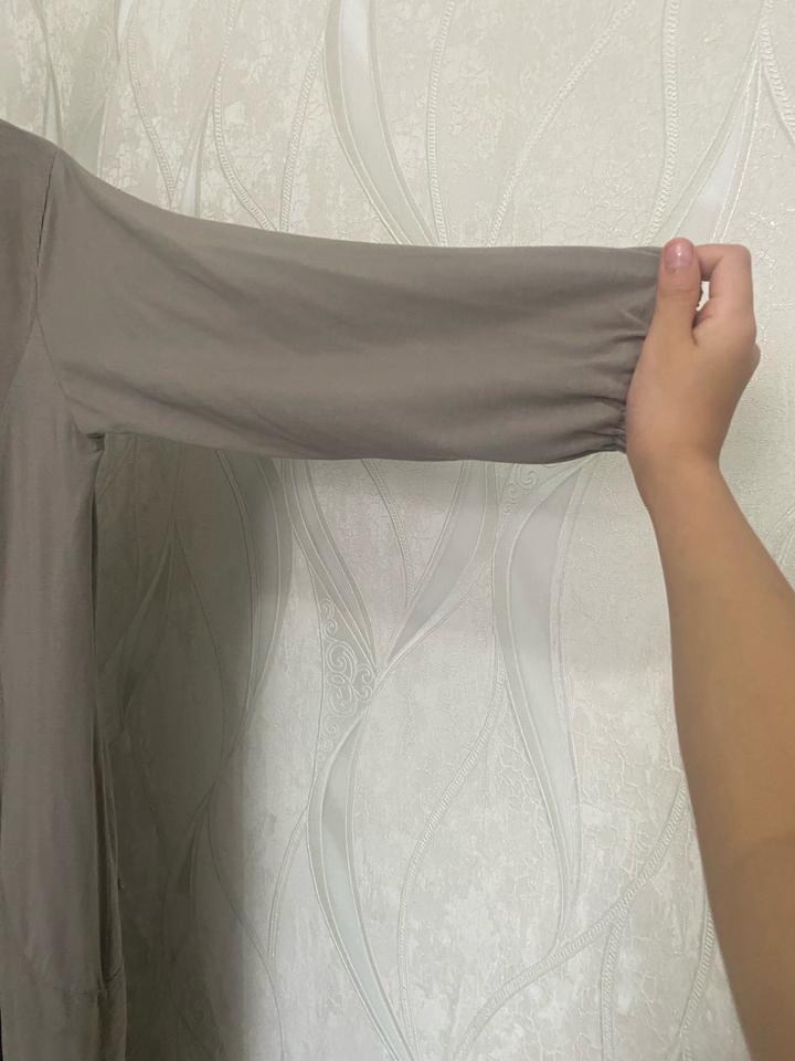 Платьия