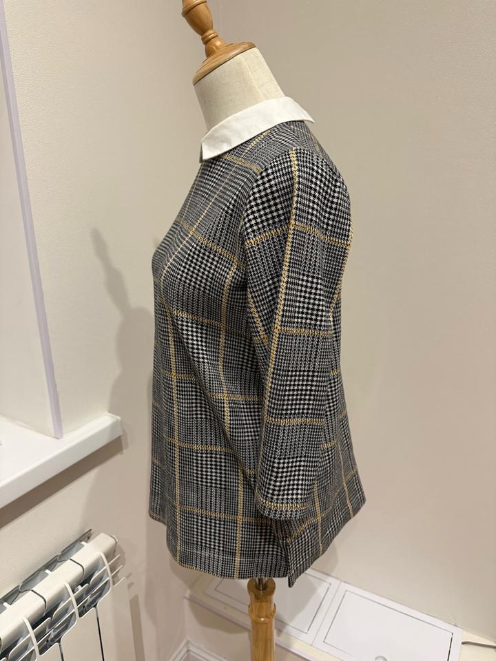 Pull&Bear кофта с воротником