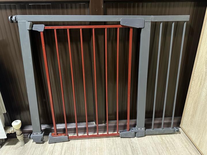 Барьер на лестницу