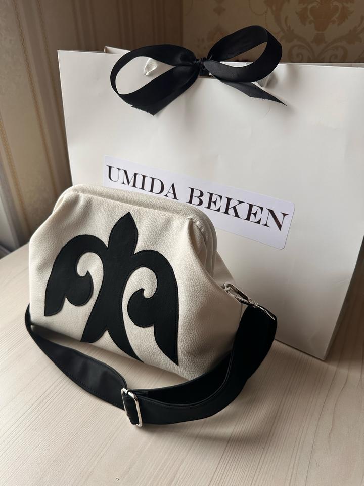 Сумка Дизайнерском от бренда Umida Beken