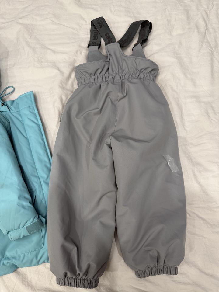 Зимняя куртка со штанамии