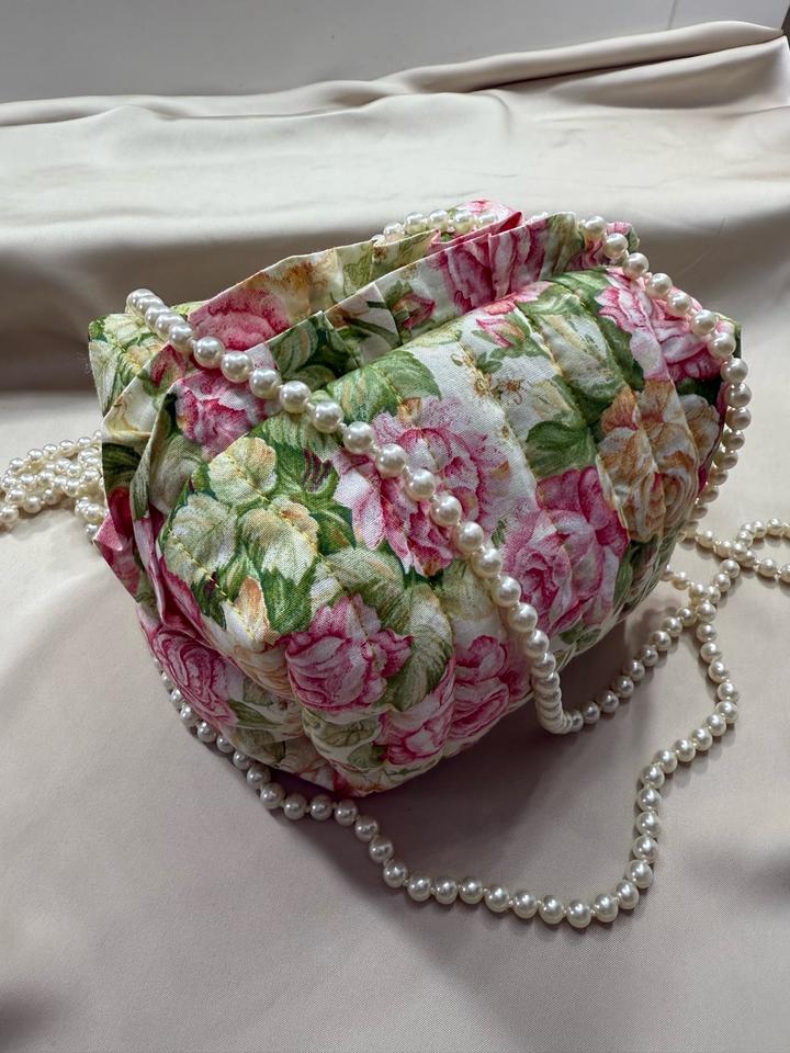 Косметичка ручной работы размер m