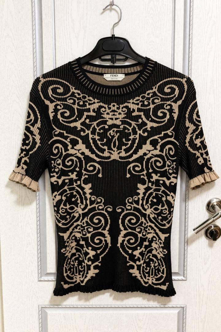 Кофта Fendi