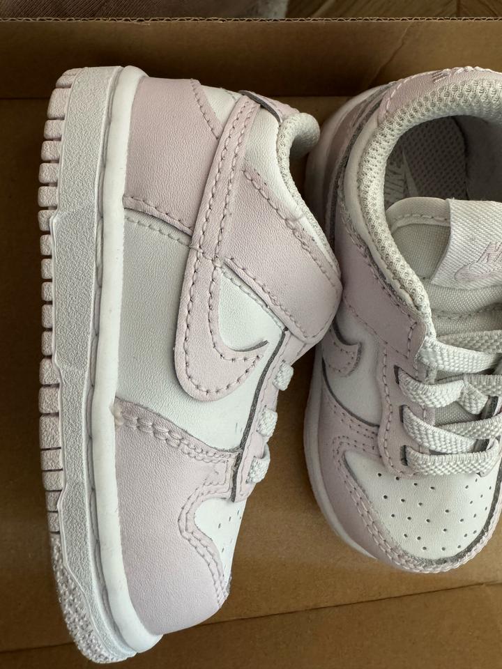 Nike кроссовки