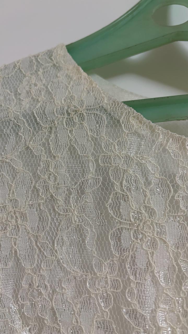 Белое платье