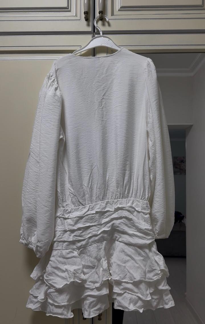 Белое платье H&M