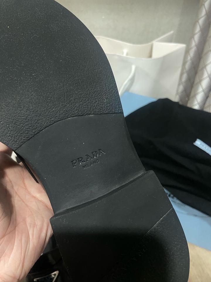 Лоферы prada черные