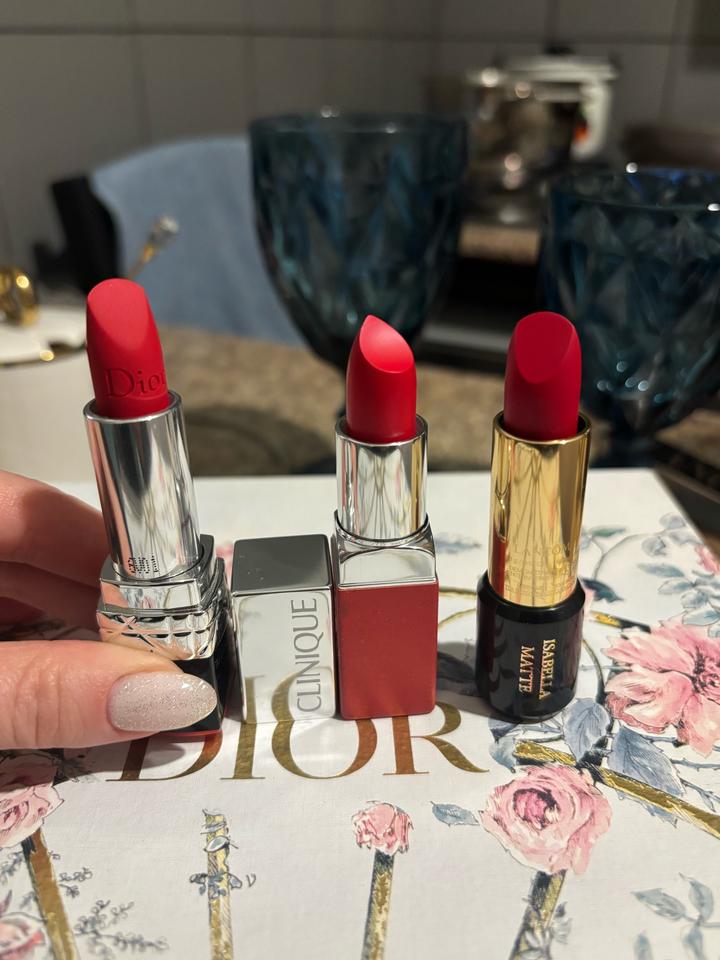 Матовые помады