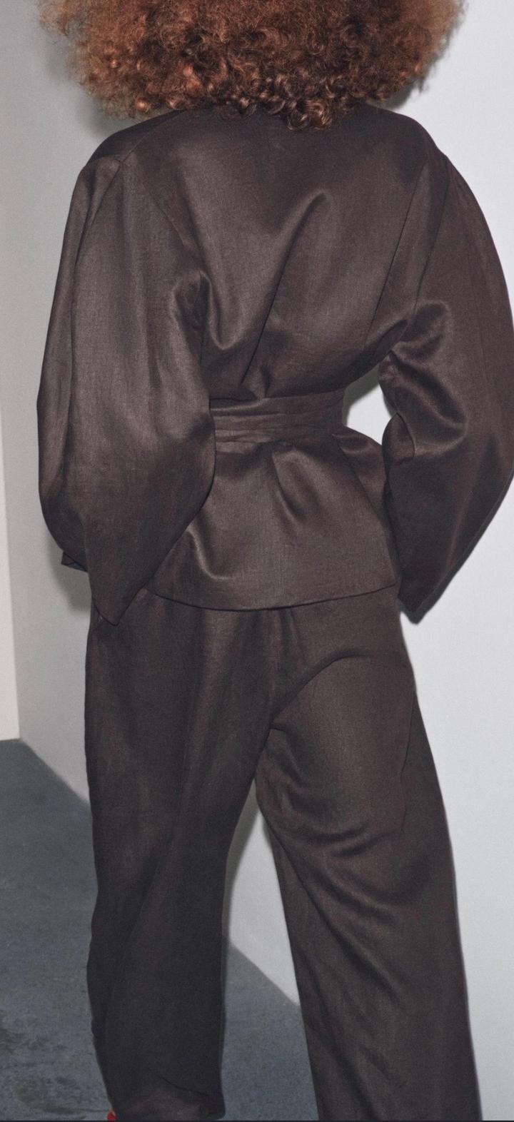 Льняной костюм Zara