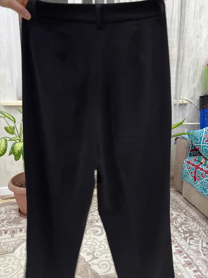 Штаны классические свободные