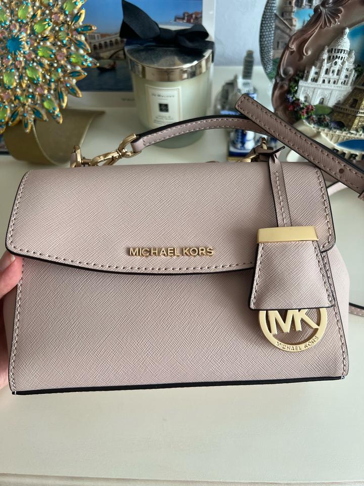 Сумочка Michael Kors Ava small