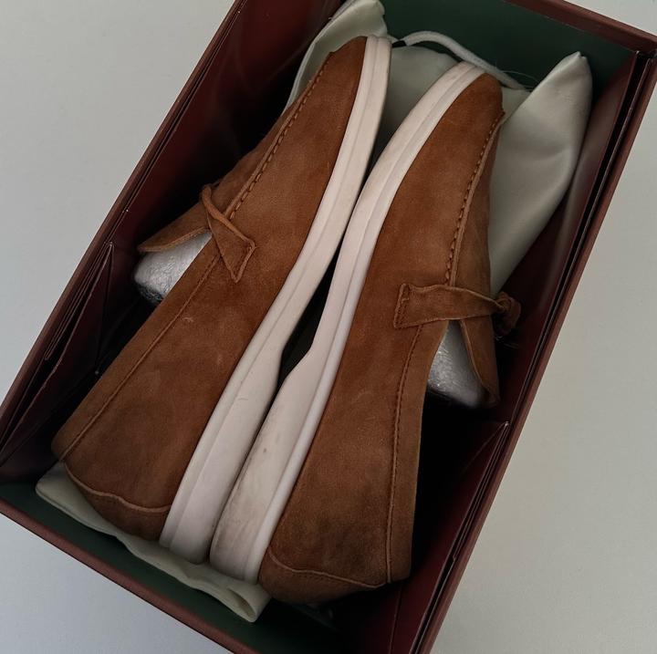 Сапоги и лоферы вместе 10 000