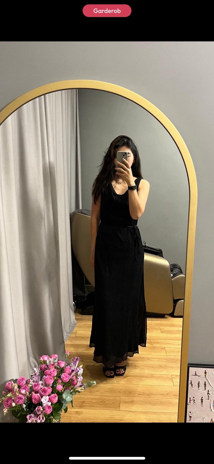 Платье Weekend