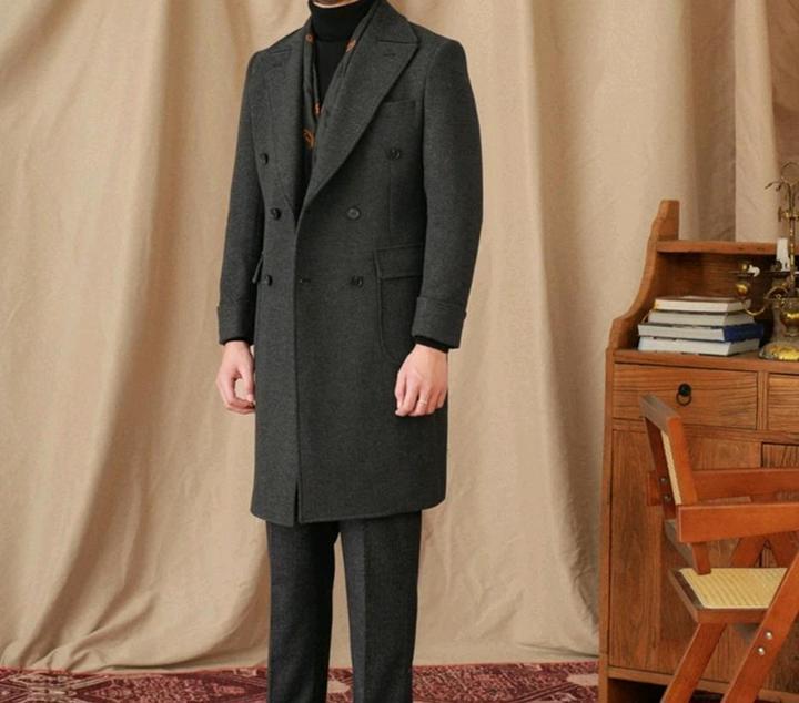 Двубортное пальто с рисунком "ёлока" шерсть 50%