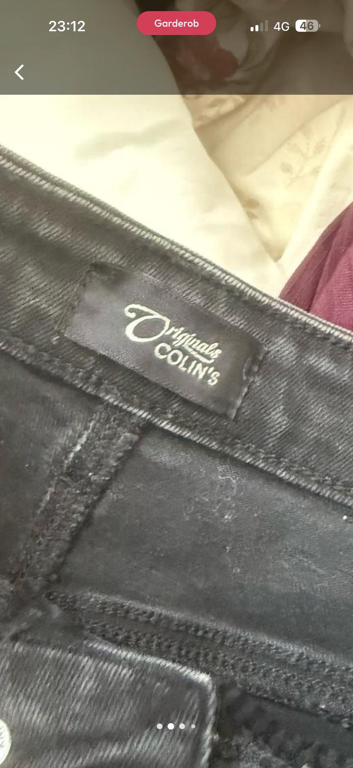 Джинсы Colin's