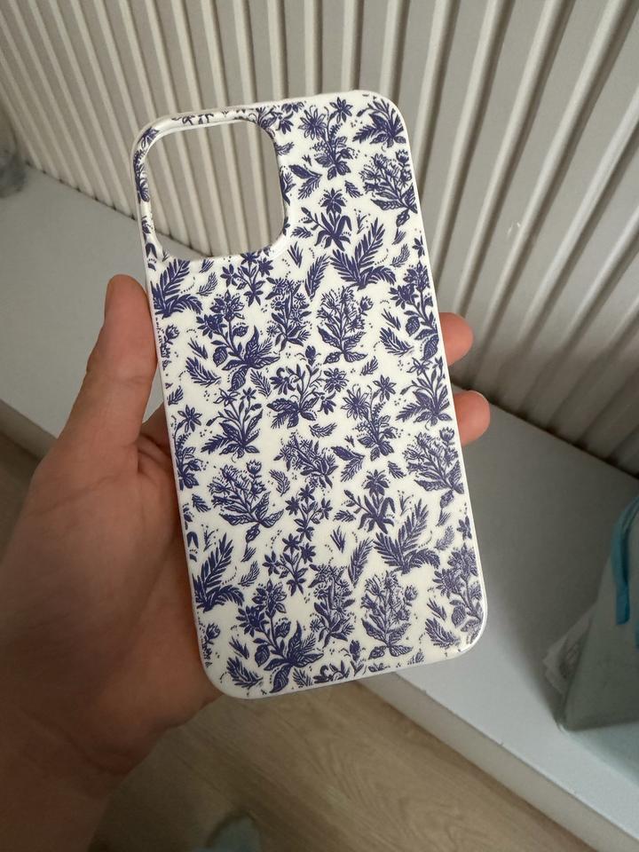 Чехлы на Iphone 13 pro max
