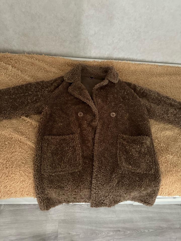 Плюшевое пальто