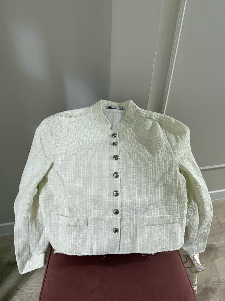 Пиджак укороченый