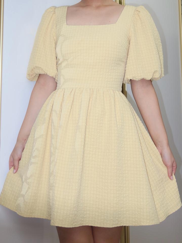 Желтое платье Lichi