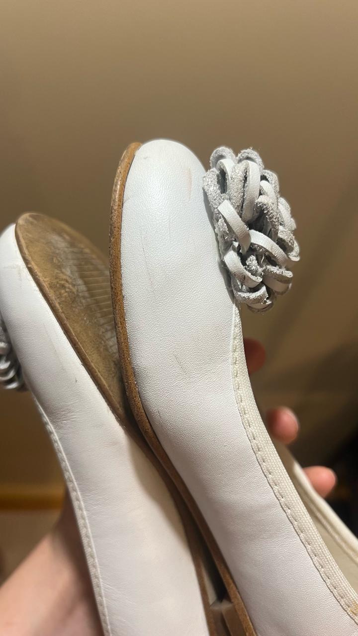 Белые нарядные детские балетки