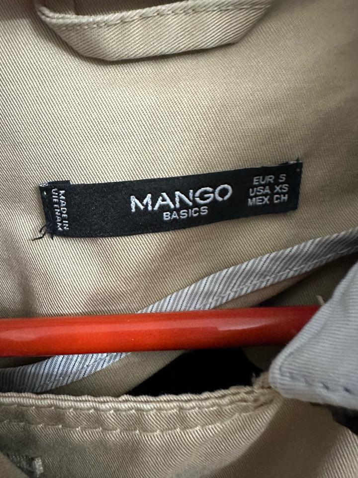 Тренч Mango