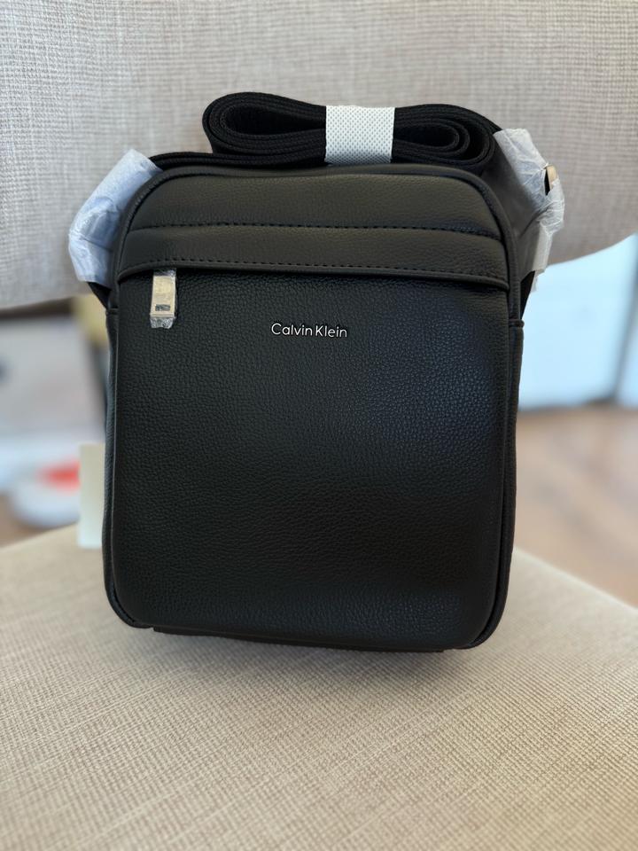 Calvin Klein барсетка