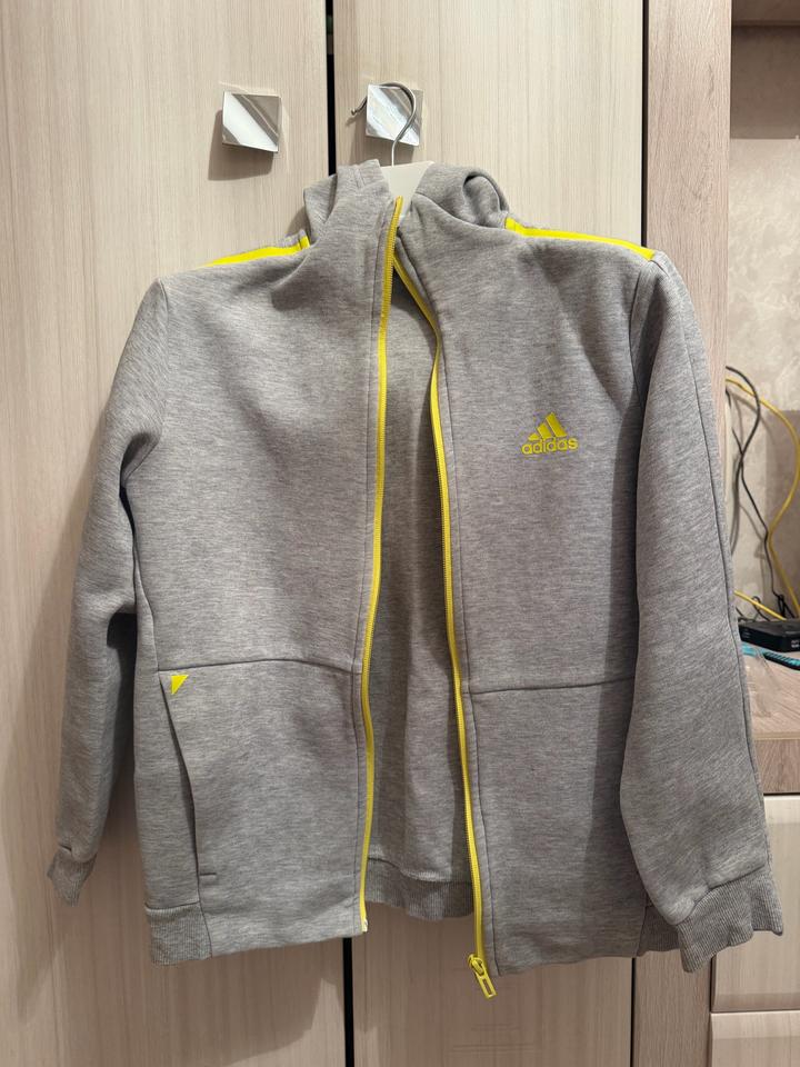 набор : ветровка, олимпийка