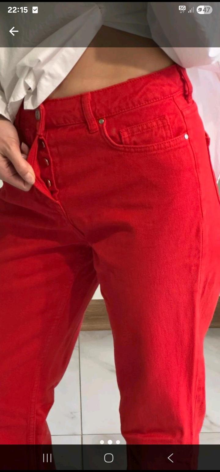 Zara красные трендовые джинсы 36