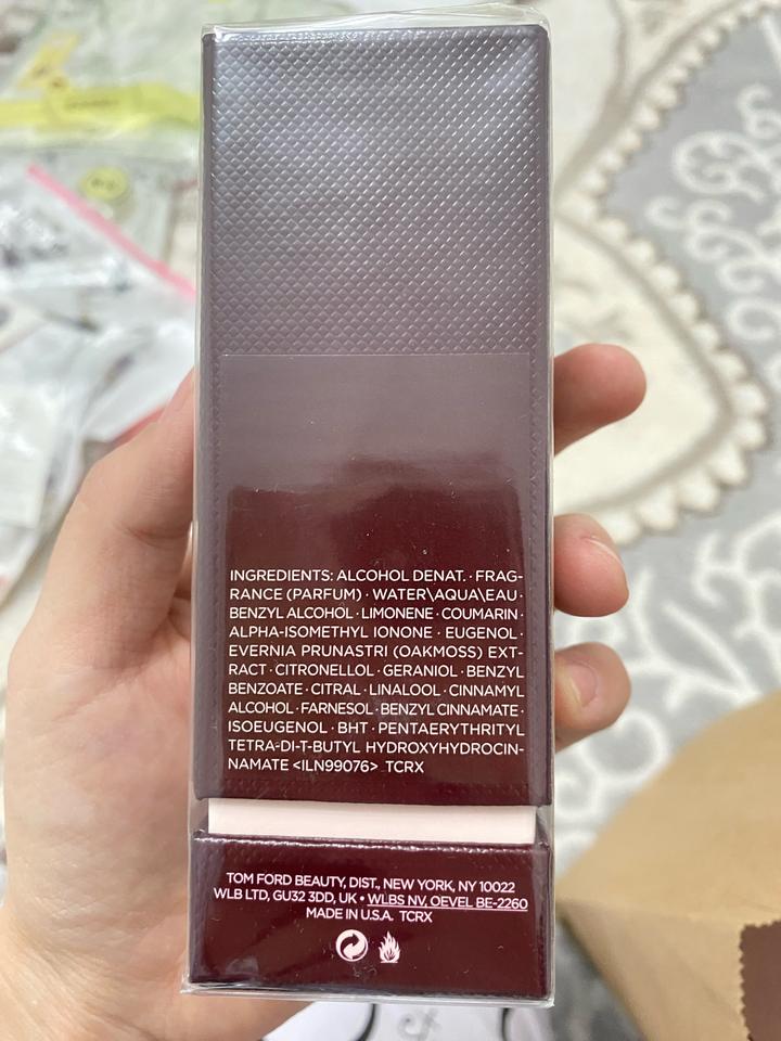 TOM FORD cherry smoke