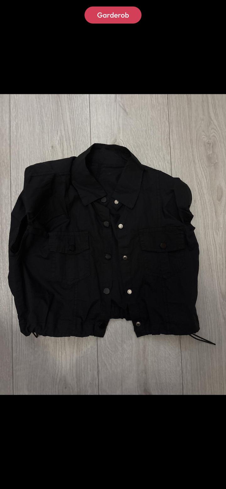 Новая рубашка на заклепках подростка девочку