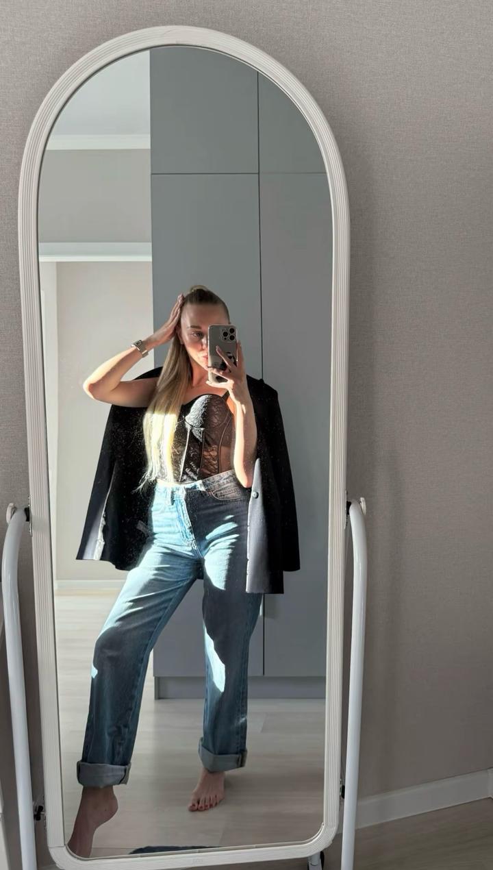 Джинсы Zara